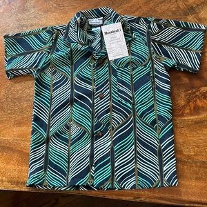 NWT Manuheali’i Boys Dress Aloha Shirt Small